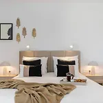 Avona, Kastraki Naxos, By Naxosvibe Kastraki (Naxos)