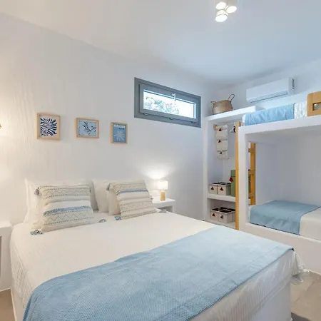 Avona, Kastraki Naxos, By Naxosvibe *