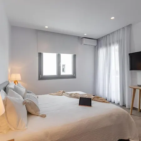 Villa Avona, Kastraki Naxos, By Naxosvibe *