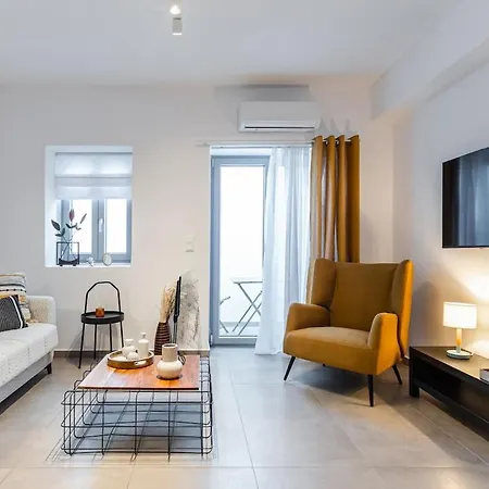 Avona, Kastraki Naxos, By Naxosvibe Kastrákion