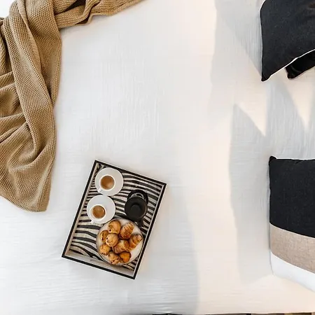 Avona, Kastraki Naxos, By Naxosvibe