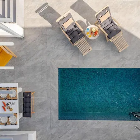 Avona, Kastraki Naxos, By Naxosvibe Kastrákion