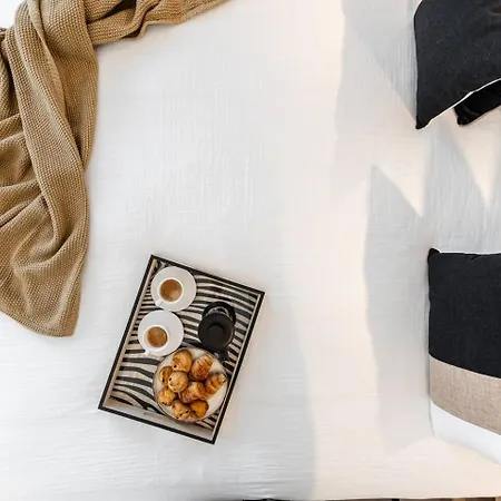 Avona, Kastraki Naxos, By Naxosvibe