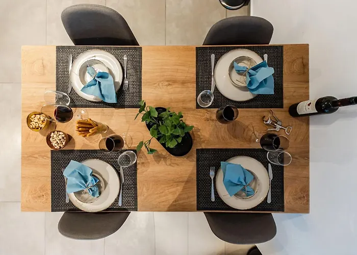 Avona, Kastraki Naxos, By Naxosvibe