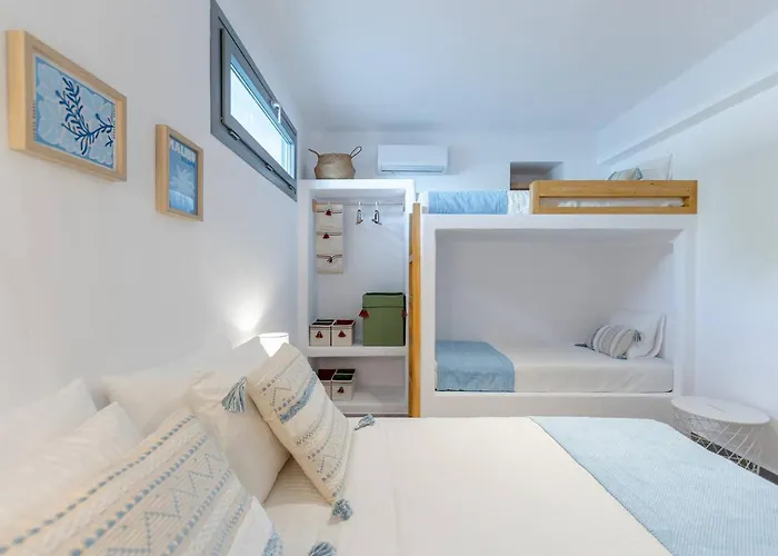 Avona, Kastraki Naxos, By Naxosvibe