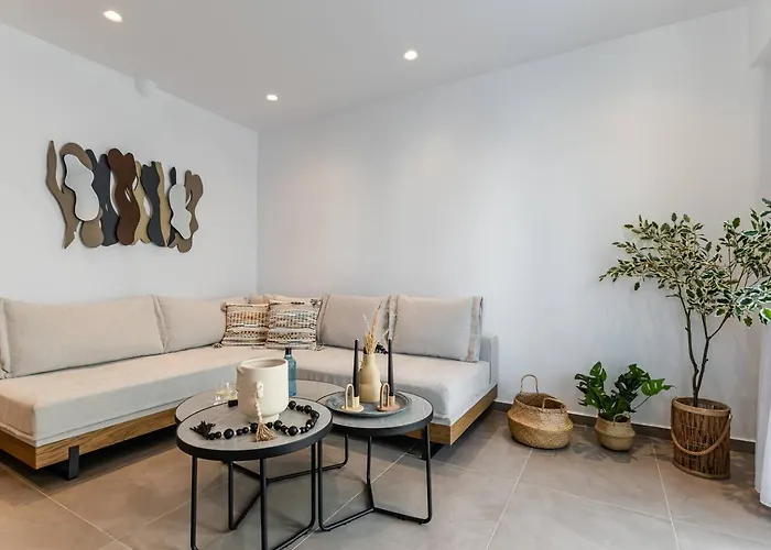 Avona, Kastraki Naxos, By Naxosvibe * Kastrákion